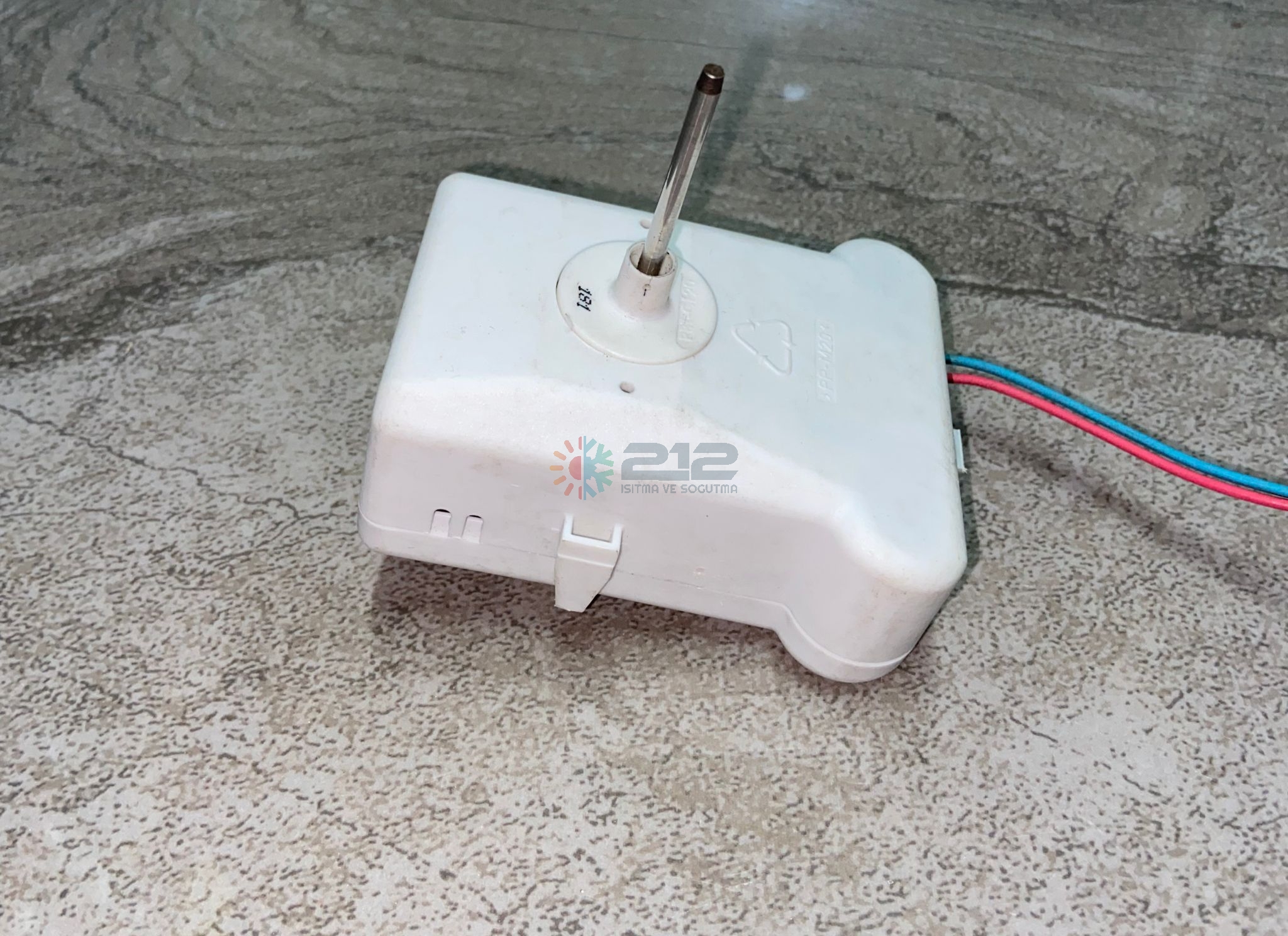 12V%20DC%20Buzdolabı%20İç%20Fan%20Motoru