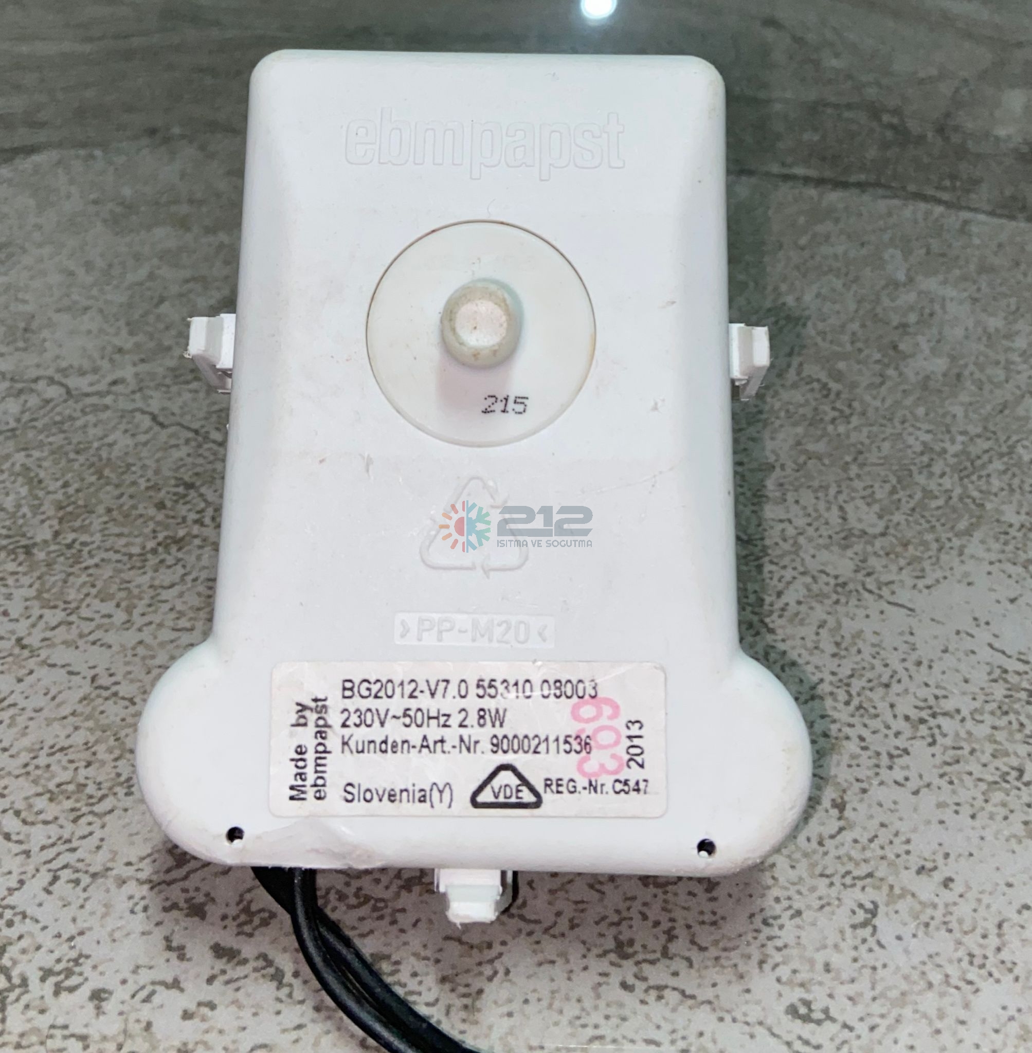 220%20V%202.8%20W%20Buzdolabı%20İç%20Fan%20Motoru