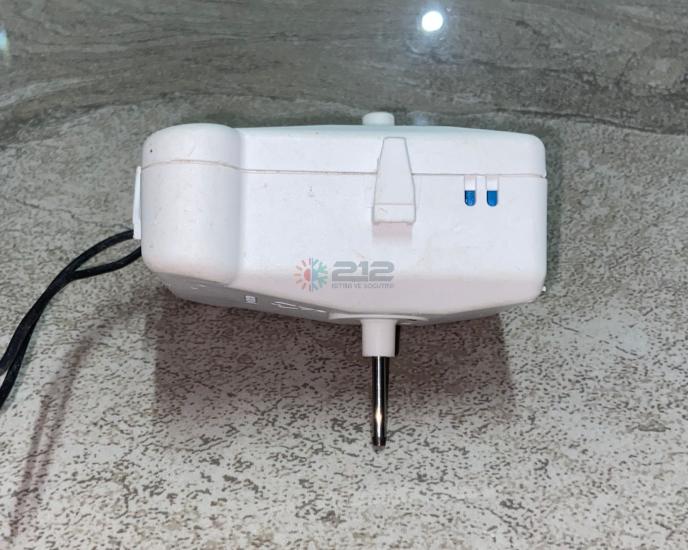 Bosch Siemens Profilo Buzdolabı 220V 2.8W Fan